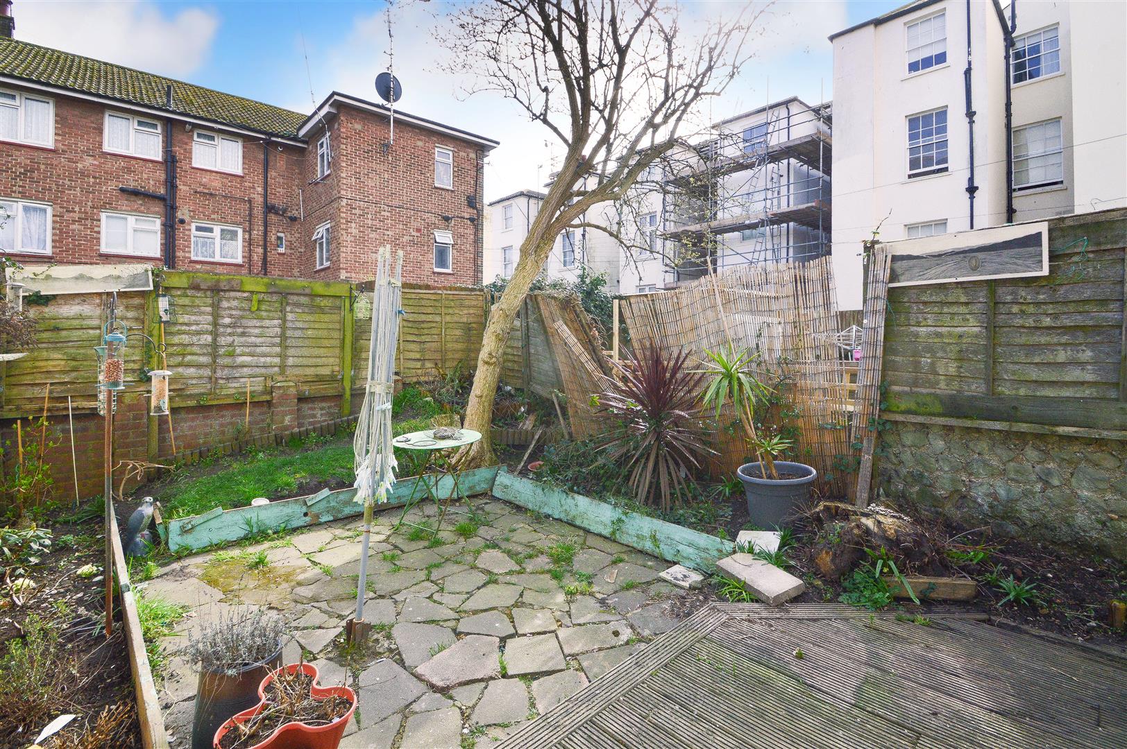 Property Details for Pevensey Road Eastbourne East Sussex BN21 3HS